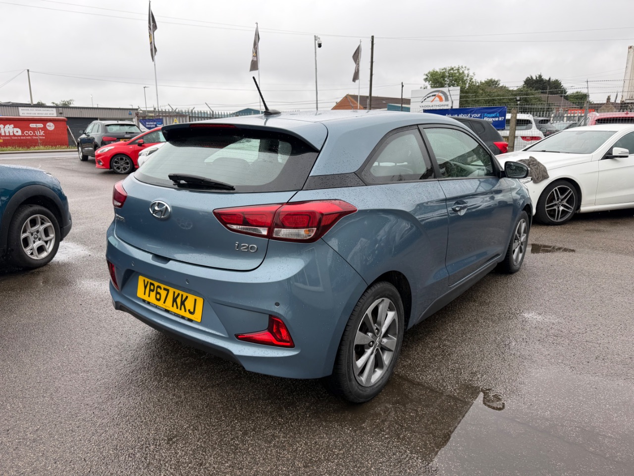 Hyundai i20