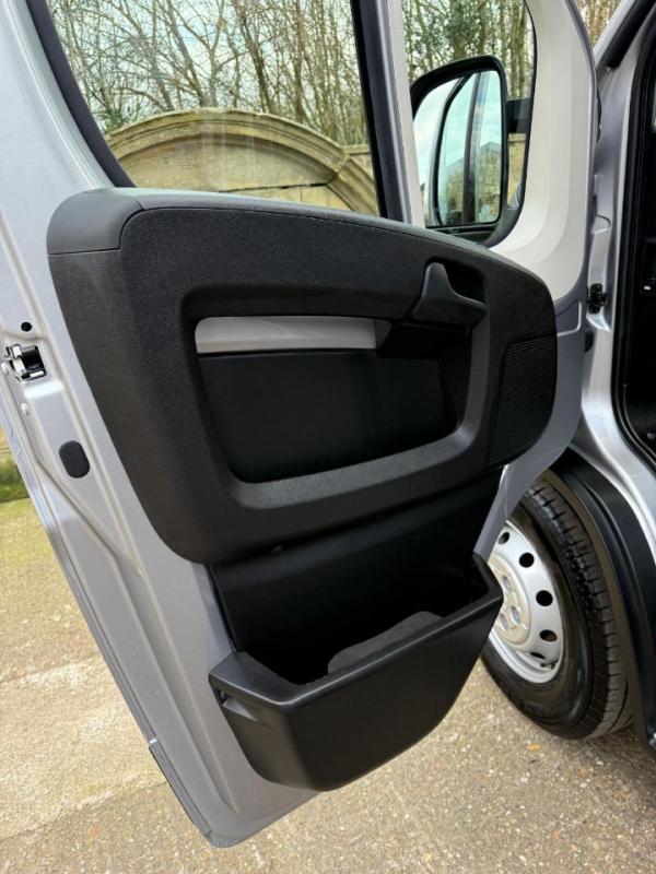 Vauxhall Movano