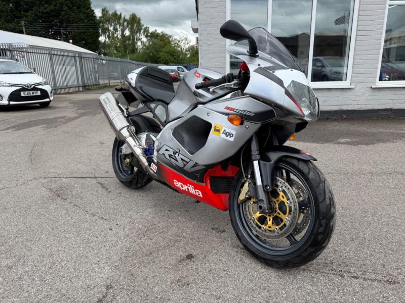 Aprilia RSV1000