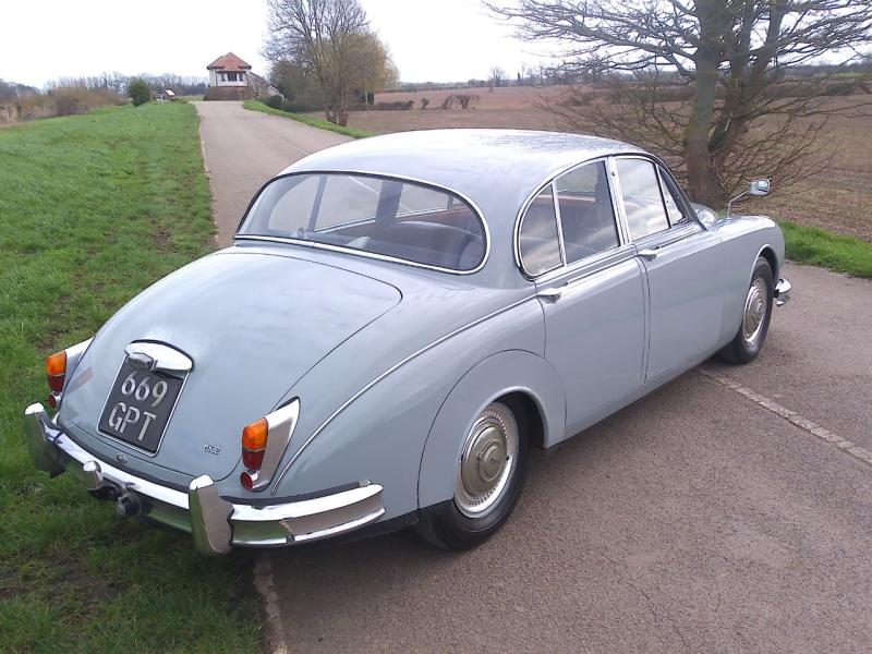 Jaguar MK II