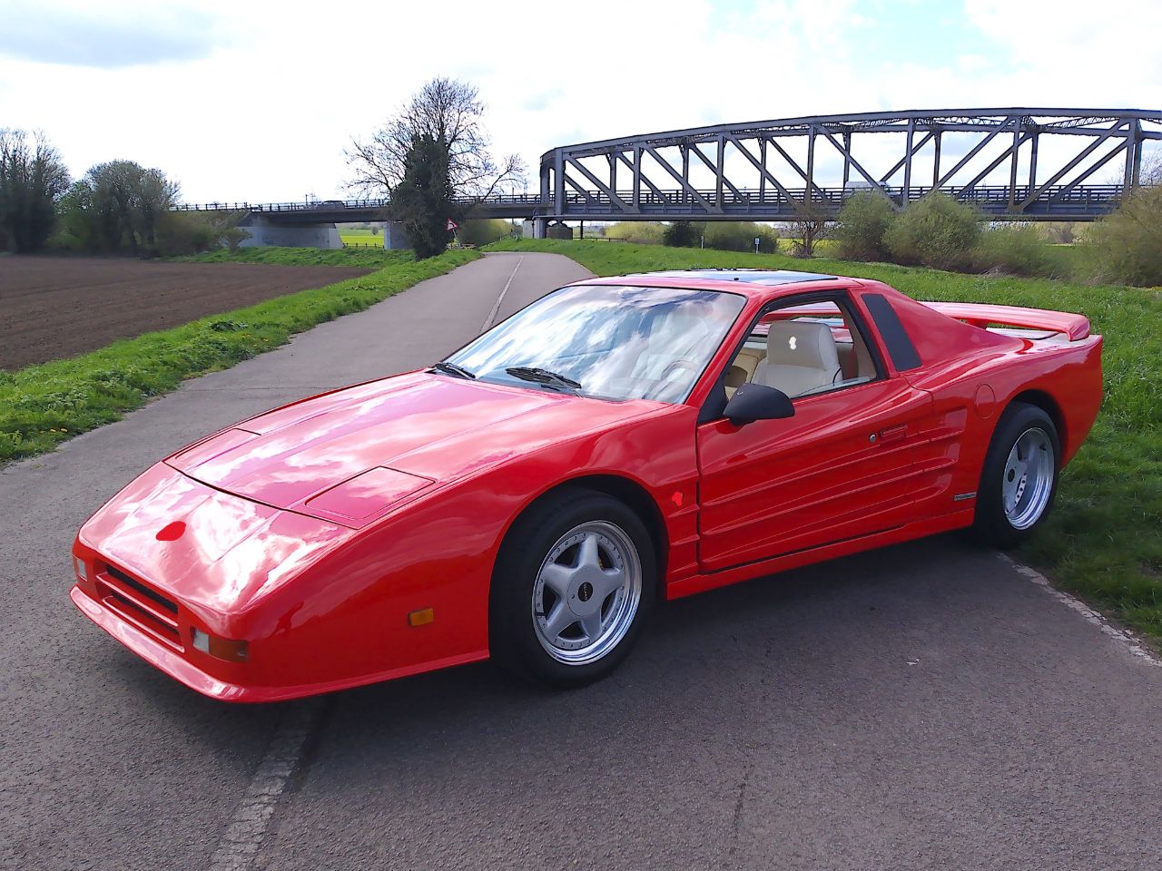Pontiac Fiero