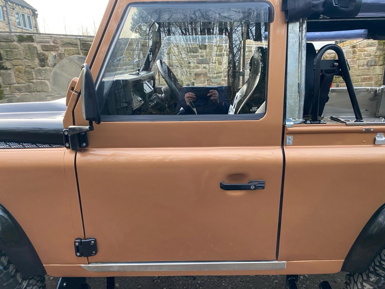 Land Rover Defender 90