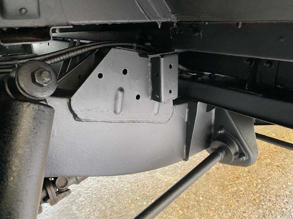 Land Rover Defender 110