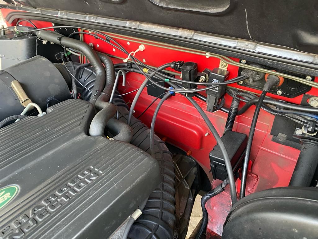 Land Rover Defender 110