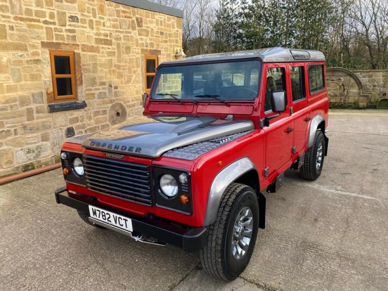Land Rover Defender 110