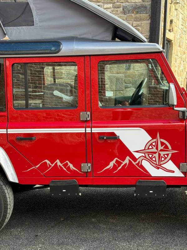Land Rover Defender 110
