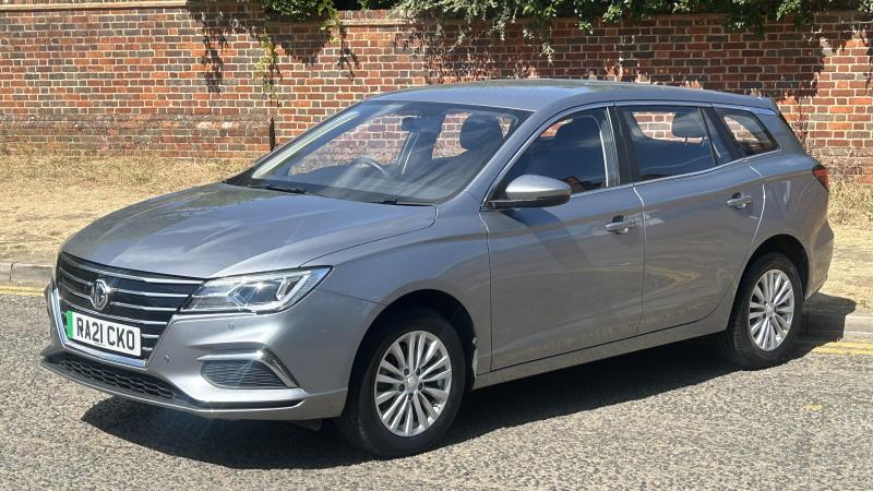 MG Motor UK MG5
