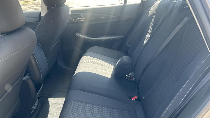 MG Motor UK MG5