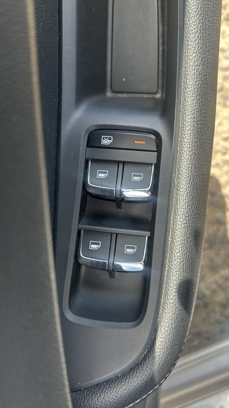 MG Motor UK MG5