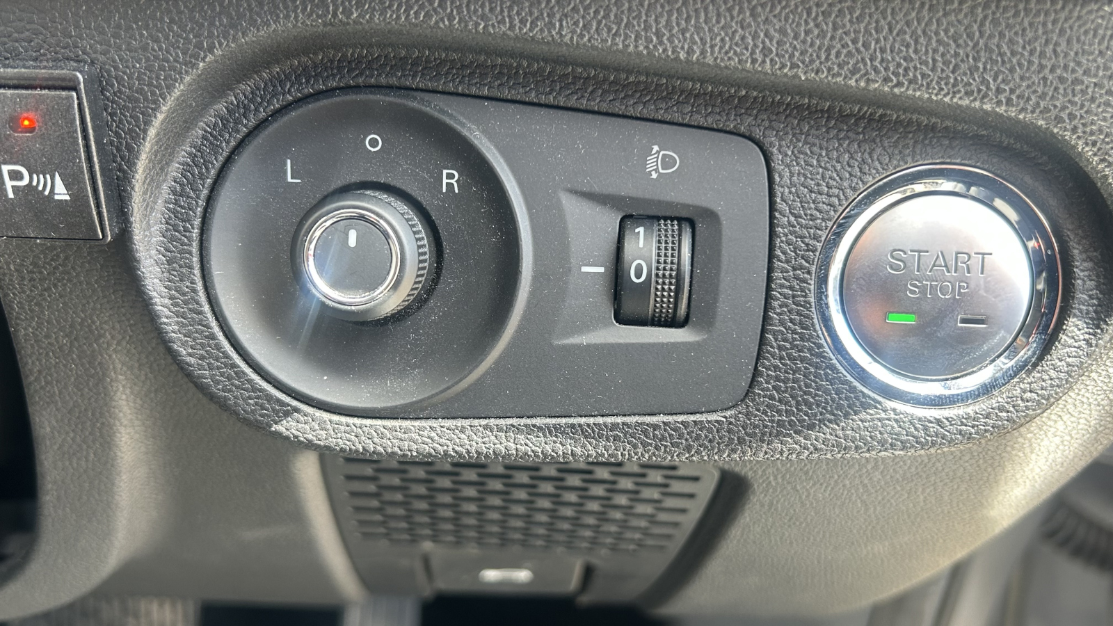 MG Motor UK MG5