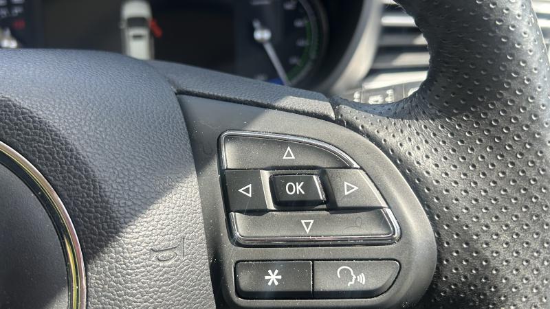 MG Motor UK MG5