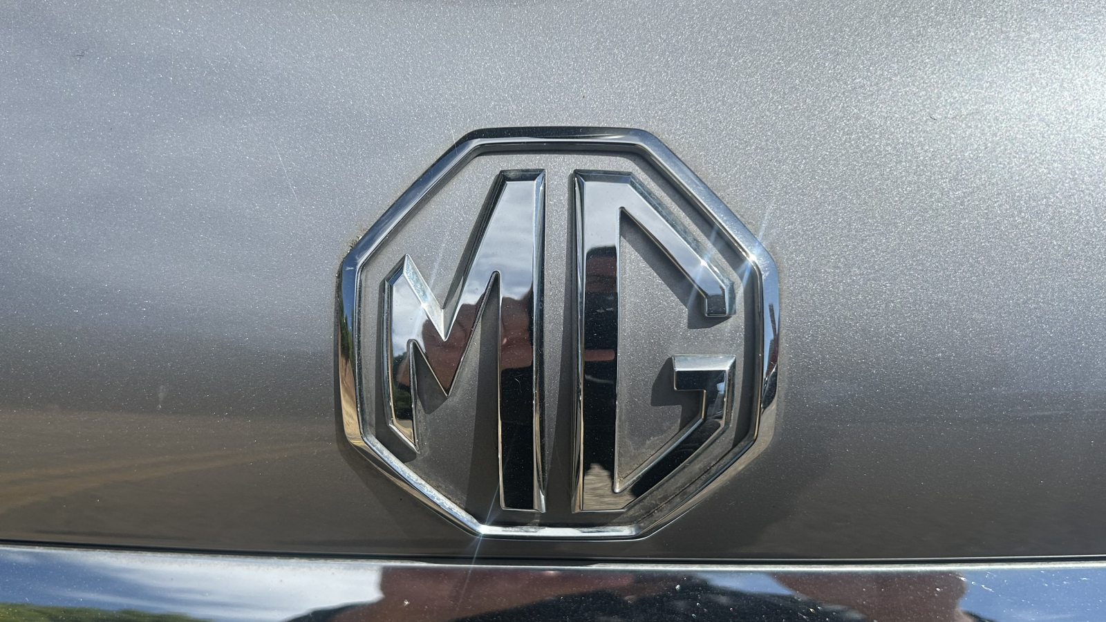 MG Motor UK MG5