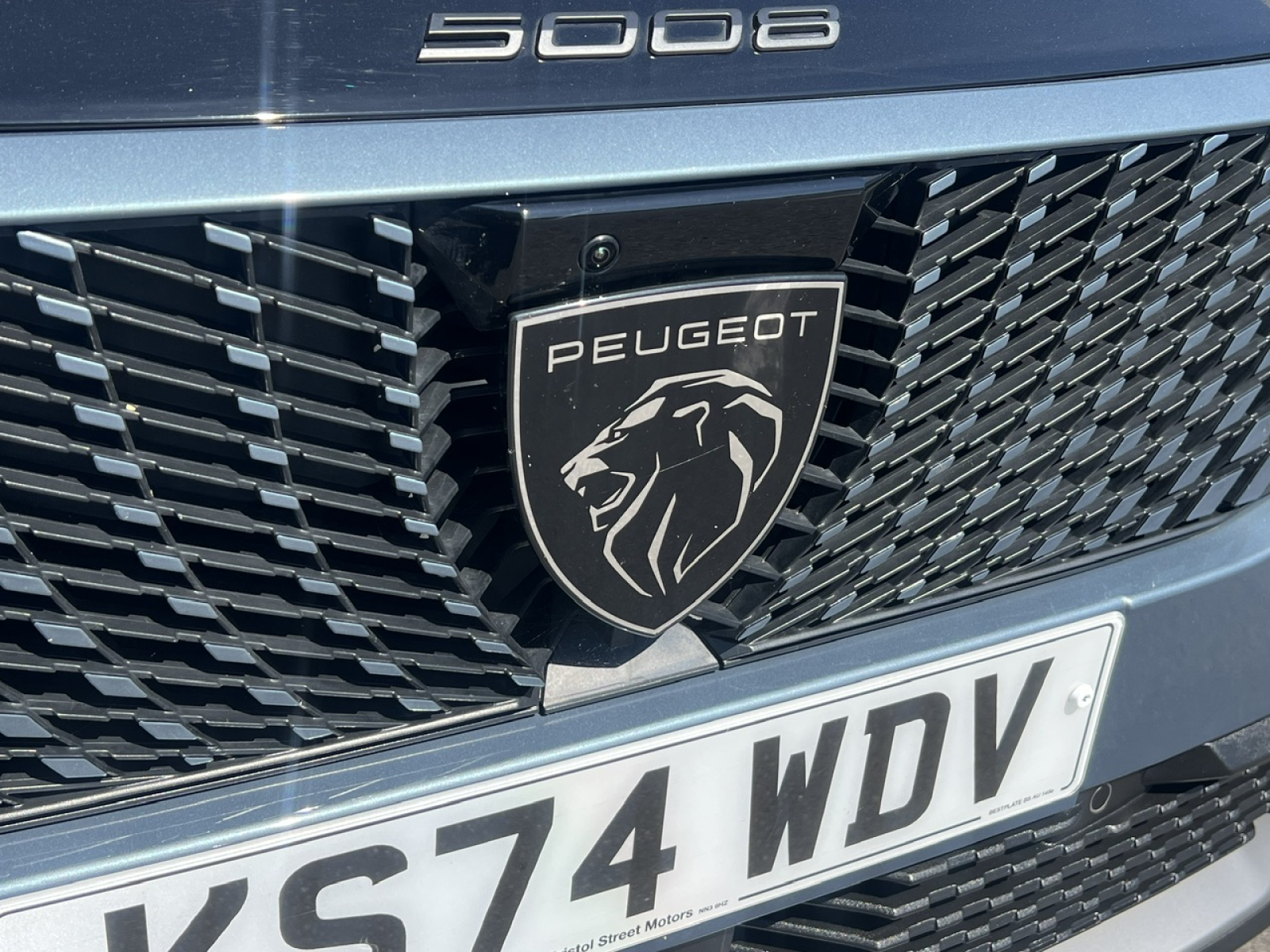 Peugeot 5008
