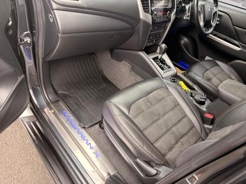 Mitsubishi L200