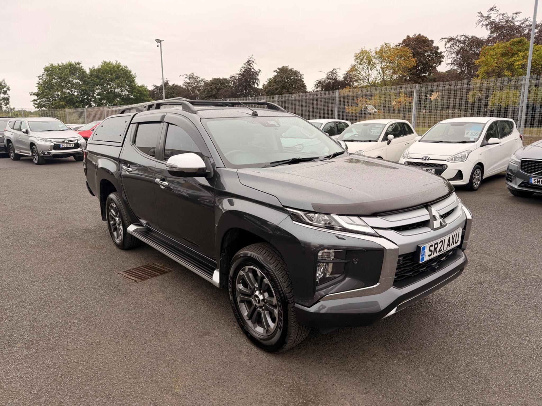 Mitsubishi L200