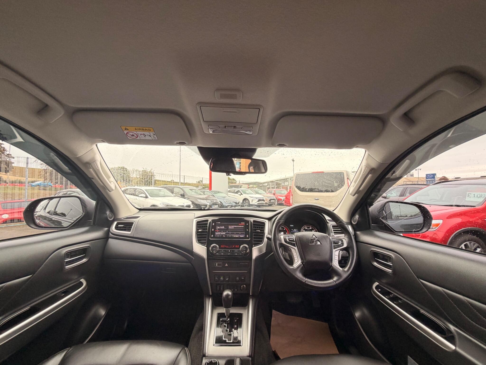 Mitsubishi L200
