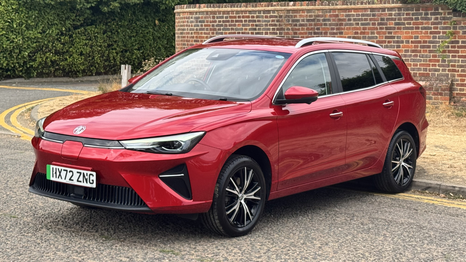 MG Motor UK MG5