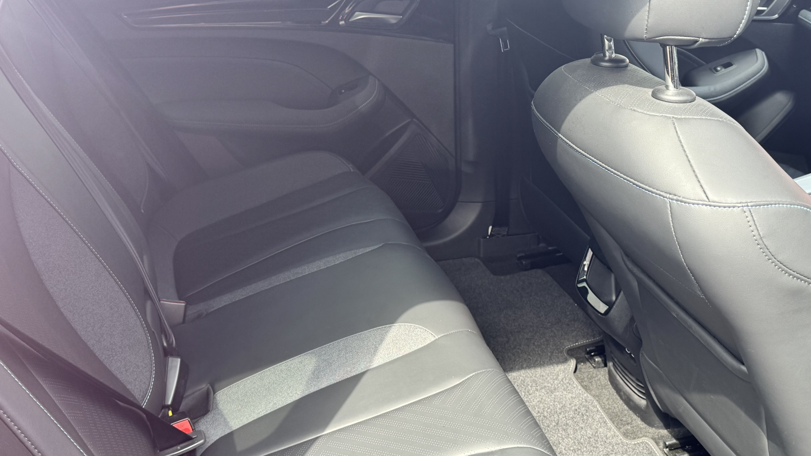 MG Motor UK MG5