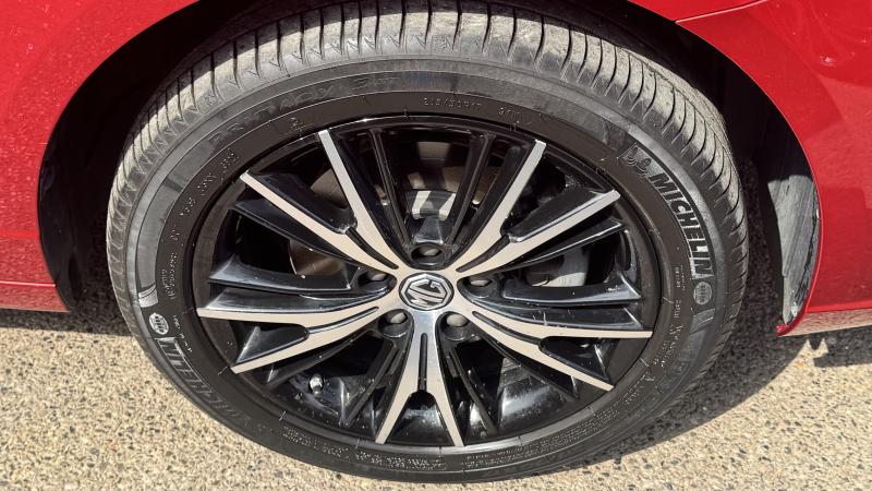 MG Motor UK MG5