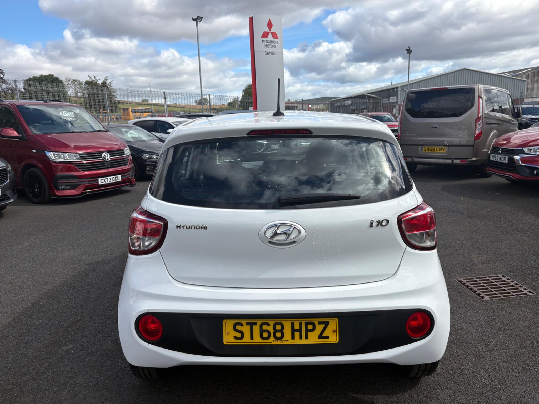 Hyundai i10