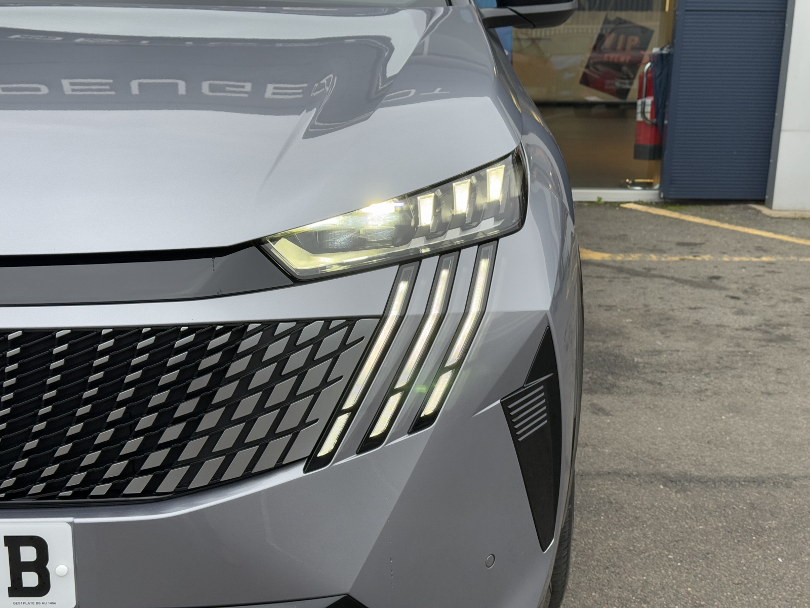 Peugeot 5008