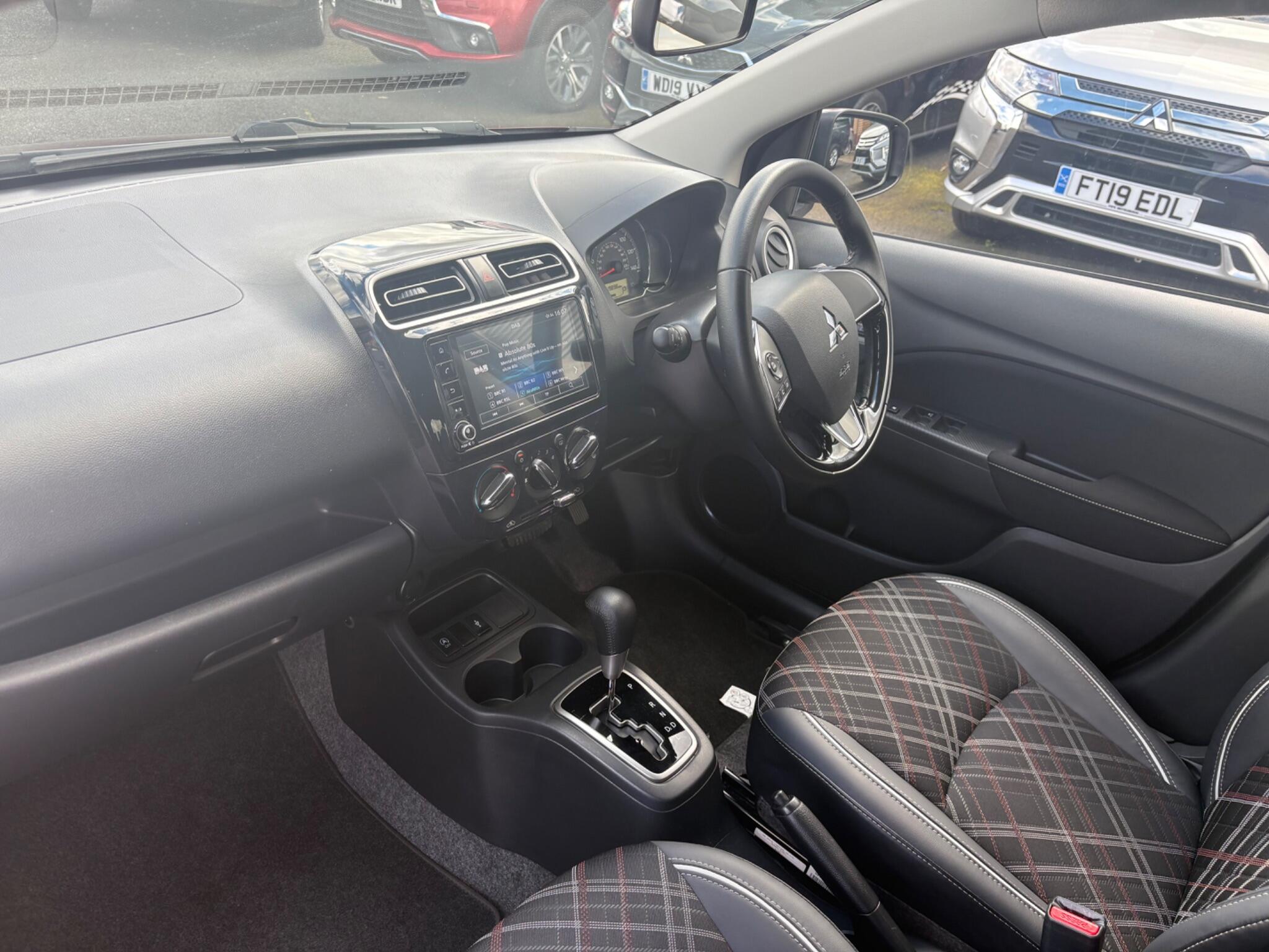 Mitsubishi Mirage