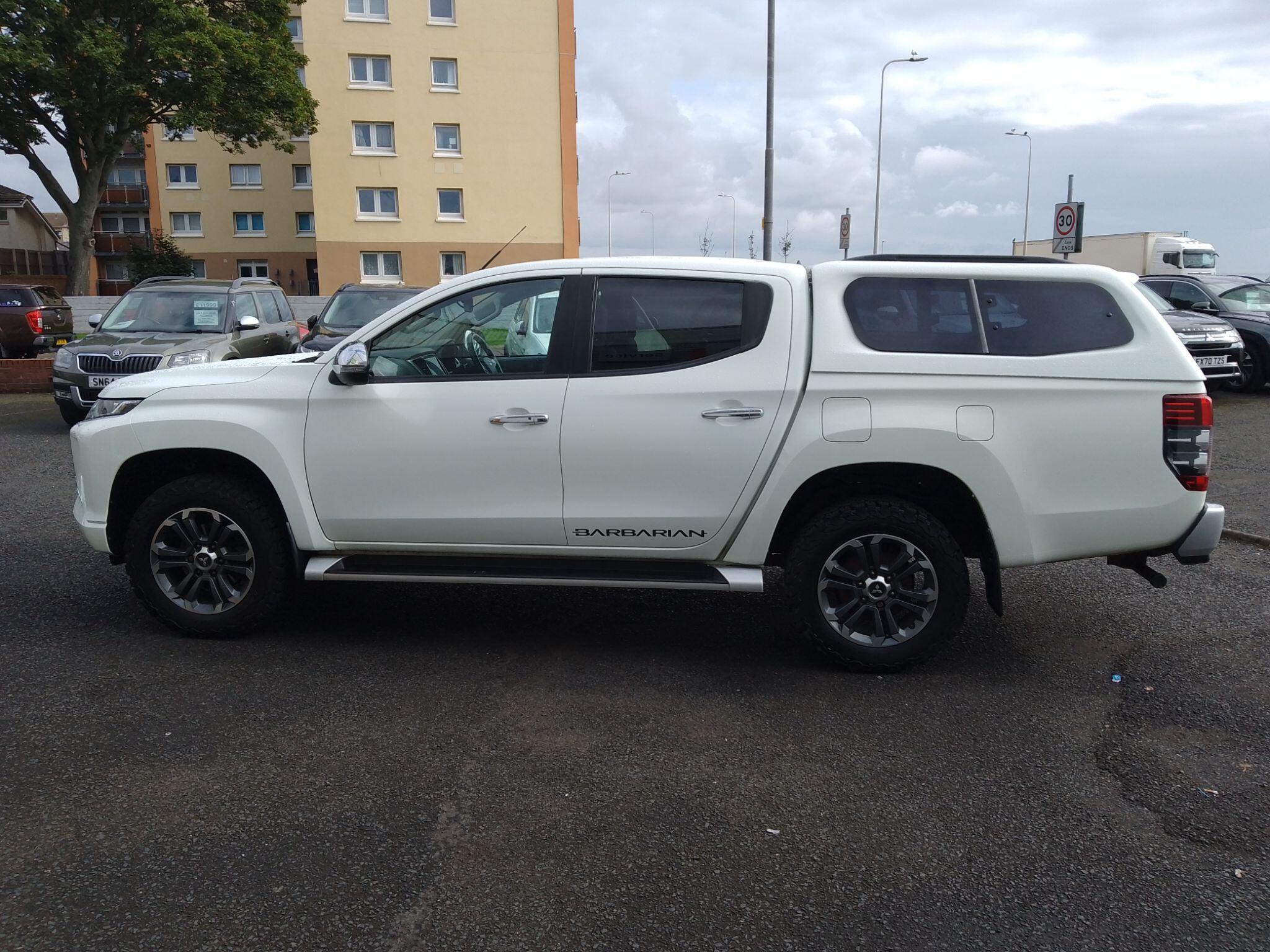 Mitsubishi L200