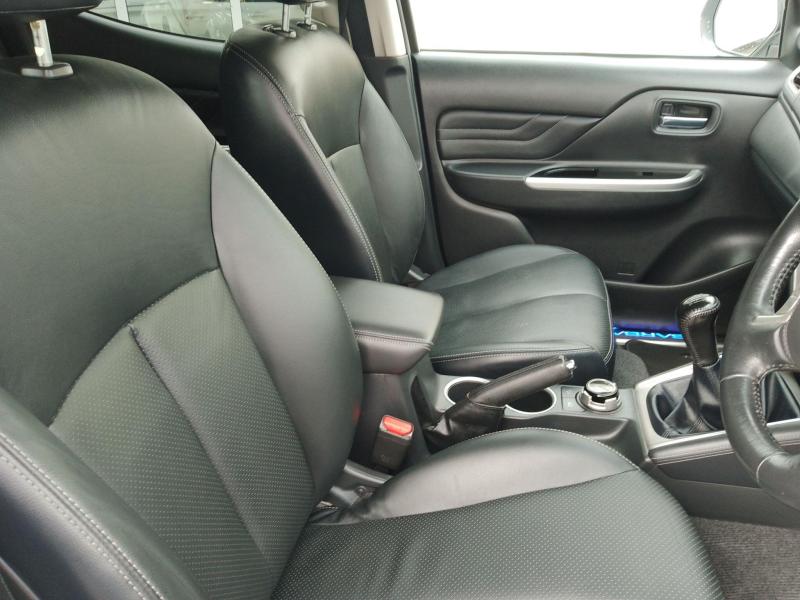 Mitsubishi L200