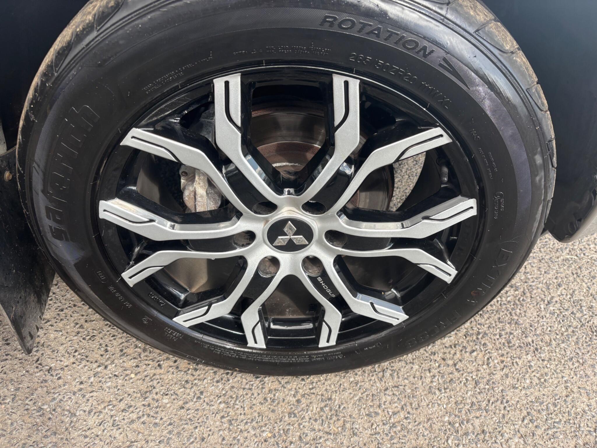 Mitsubishi Shogun