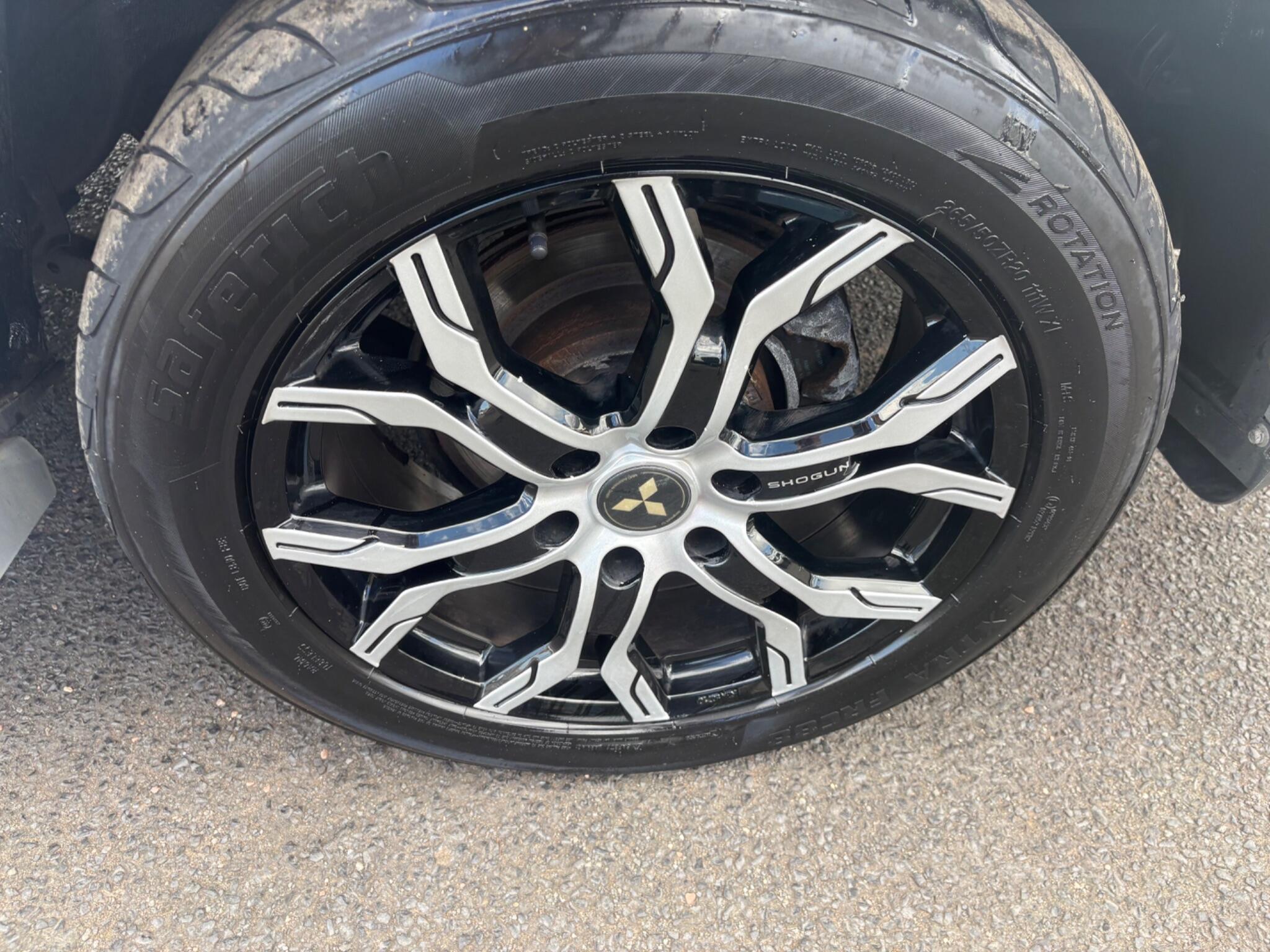 Mitsubishi Shogun