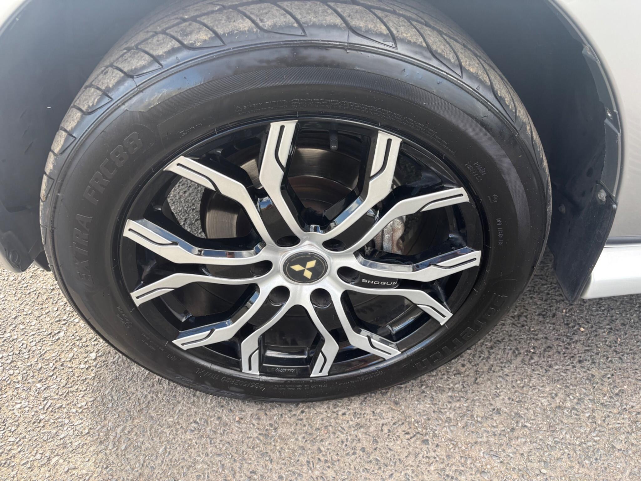 Mitsubishi Shogun