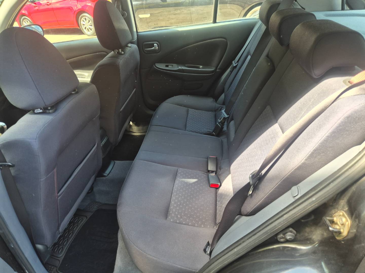 Nissan Almera