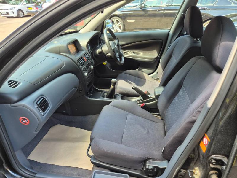 Nissan Almera