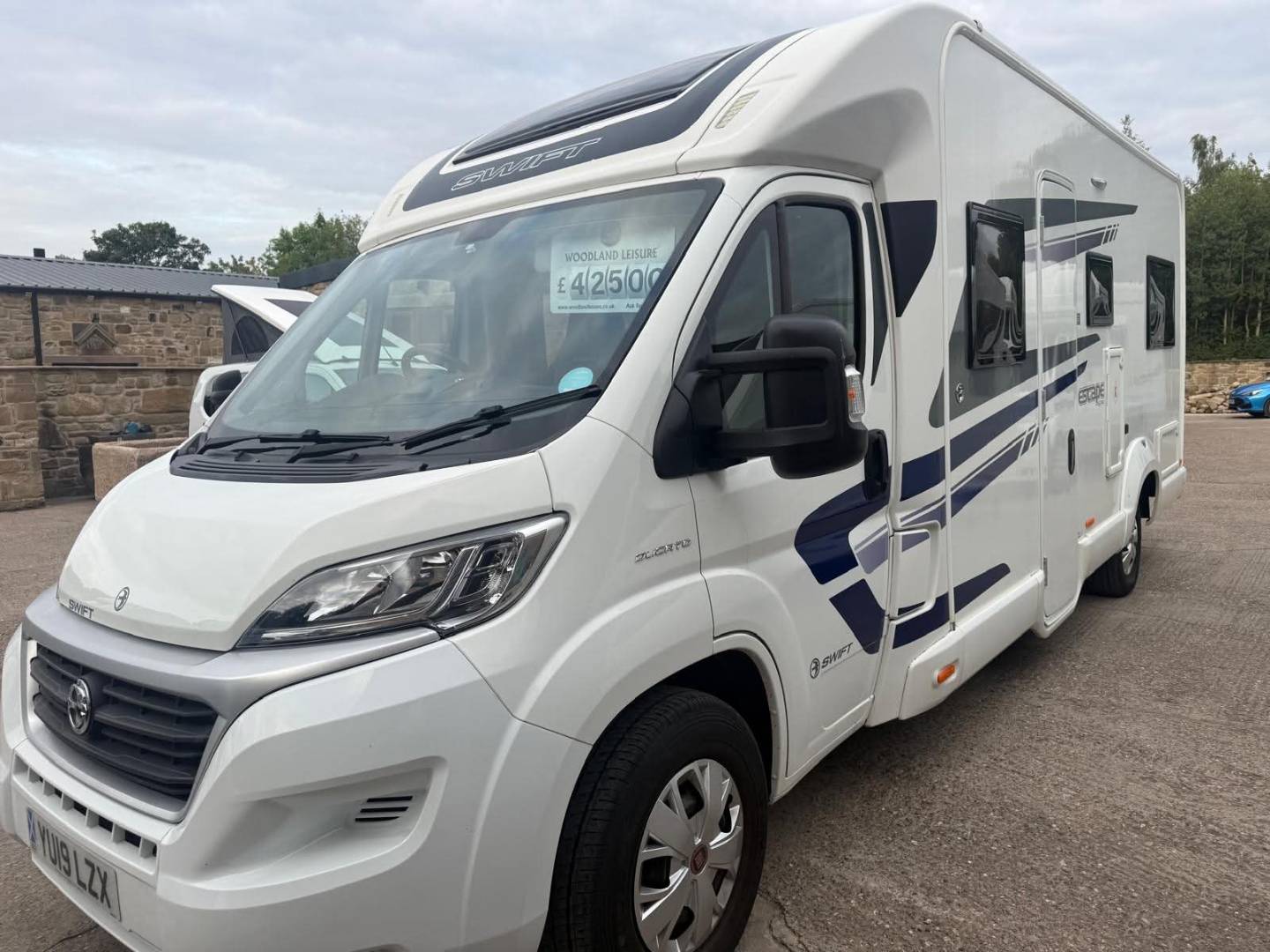 Swift Escape 622