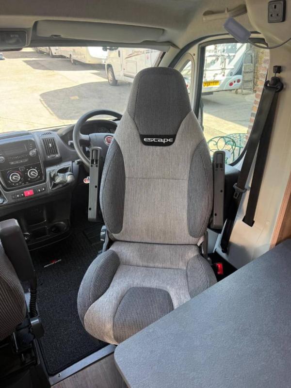 Swift Escape 622
