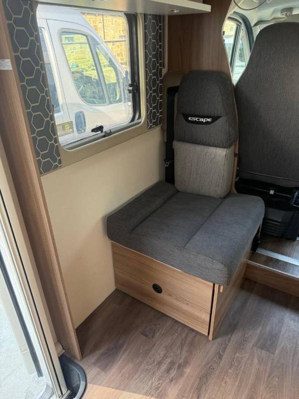 Swift Escape 622