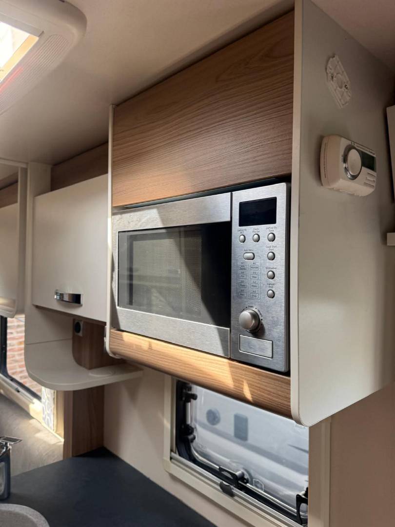 Swift Escape 622