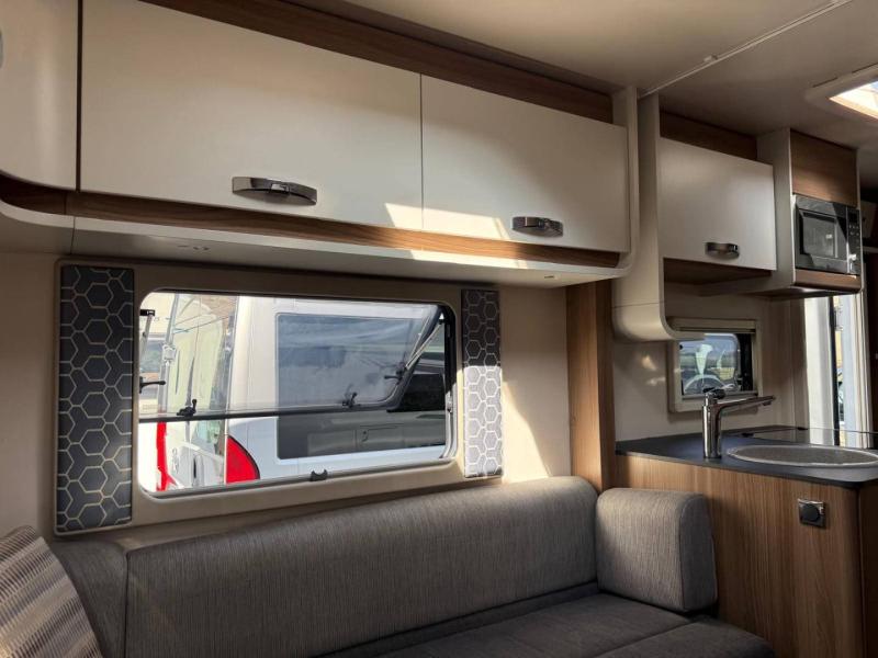 Swift Escape 622