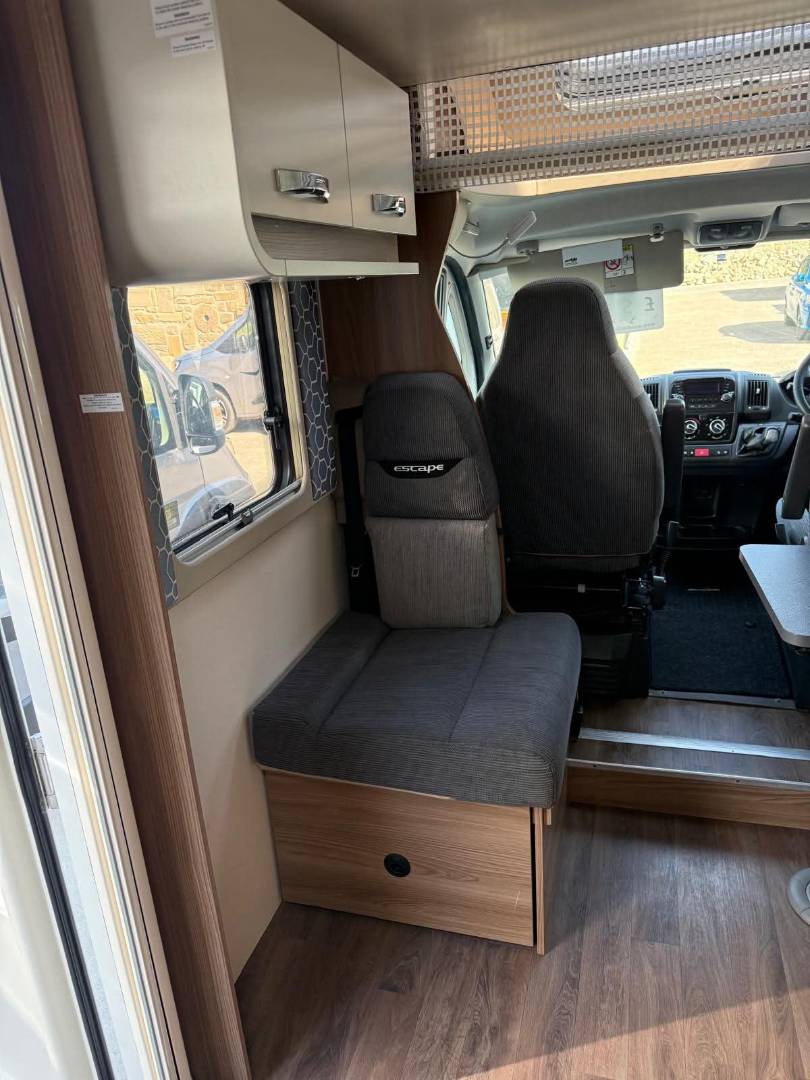 Swift Escape 622