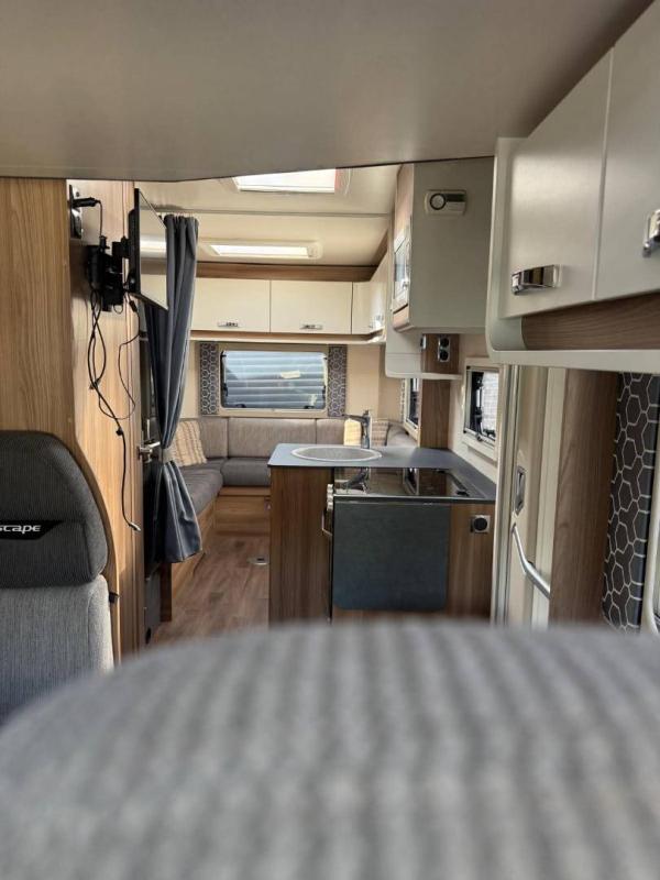 Swift Escape 622