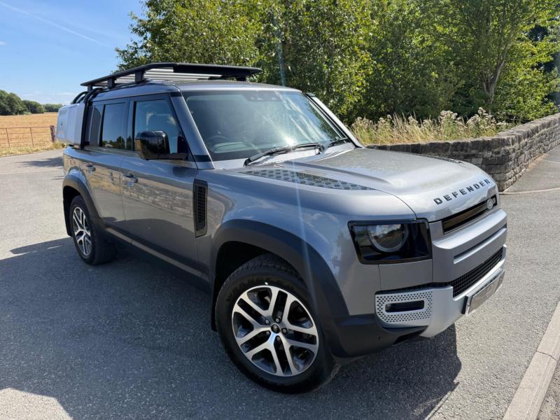 Land Rover Defender 110