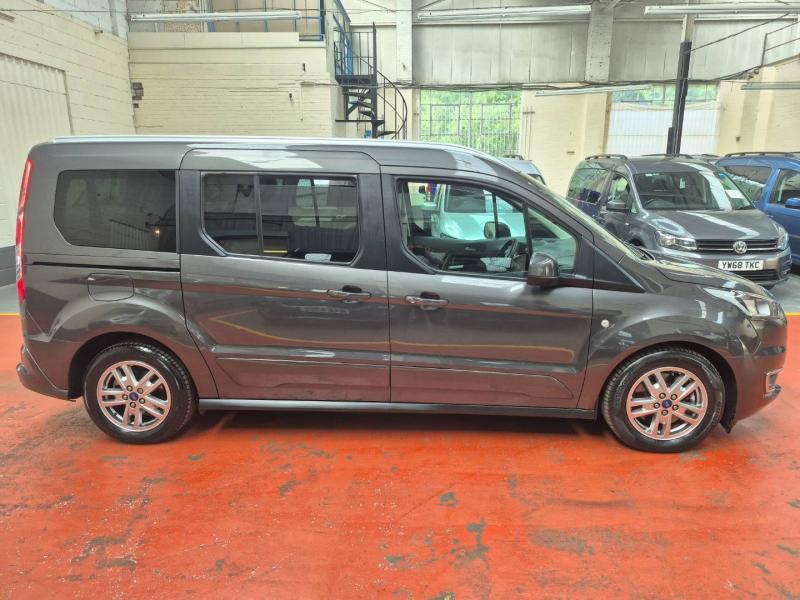 Ford Grand Tourneo Connect