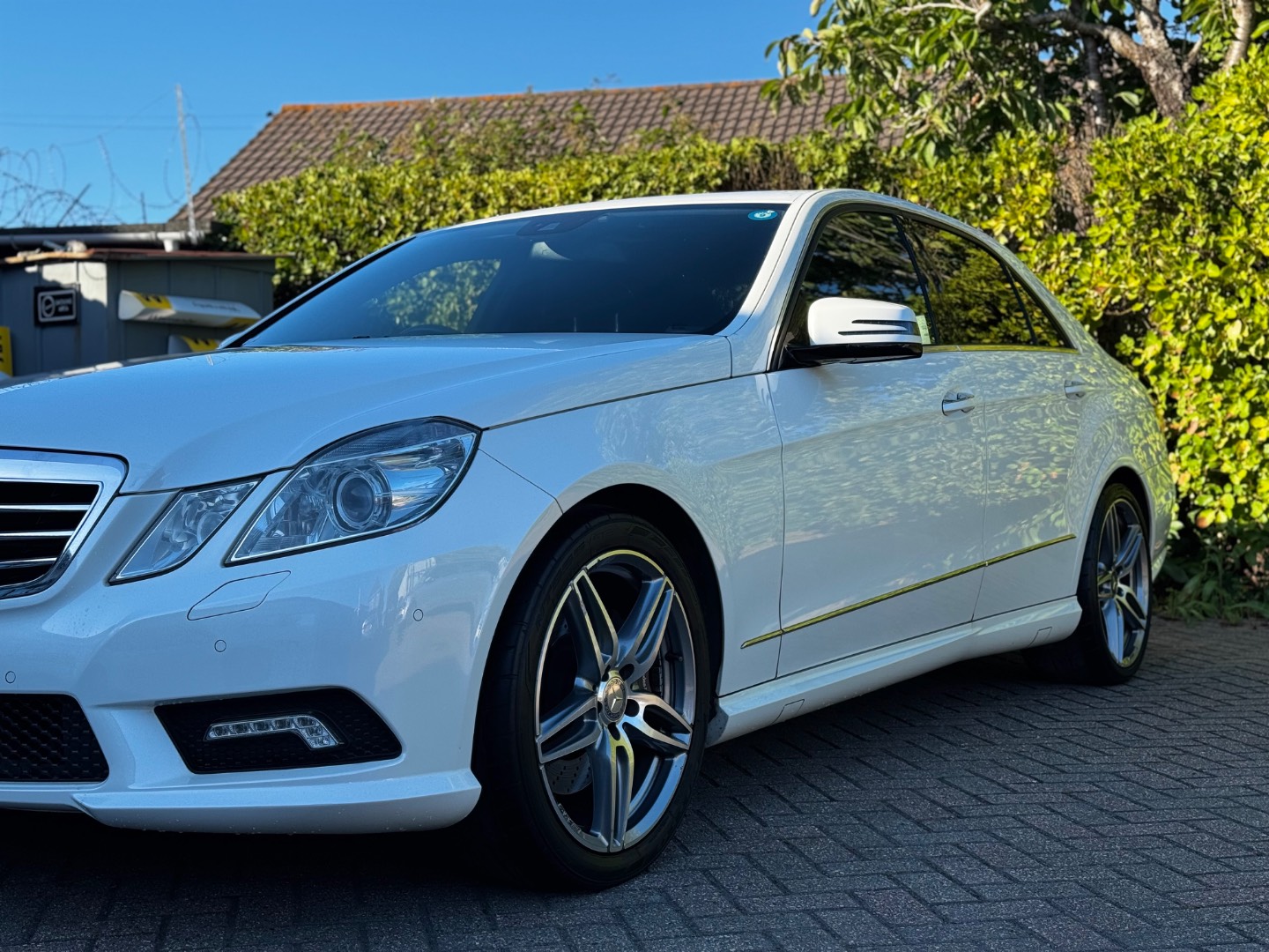 Mercedes-Benz E 500