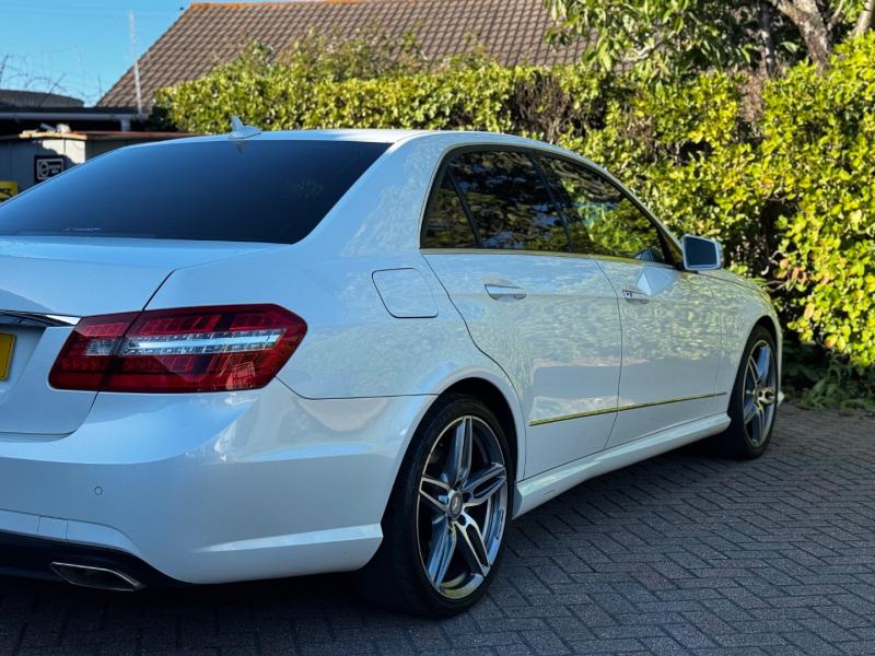 Mercedes-Benz E 500