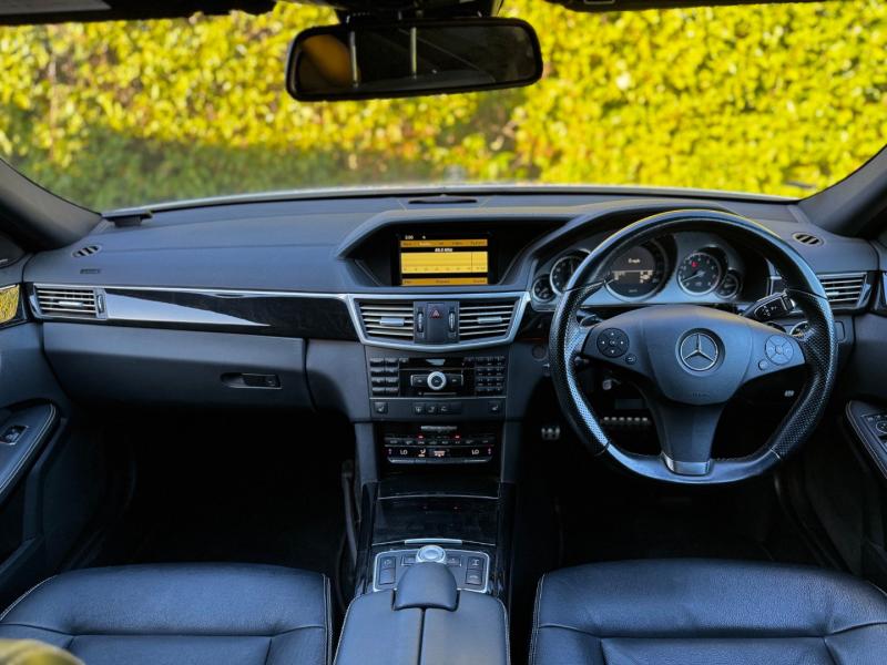 Mercedes-Benz E 500