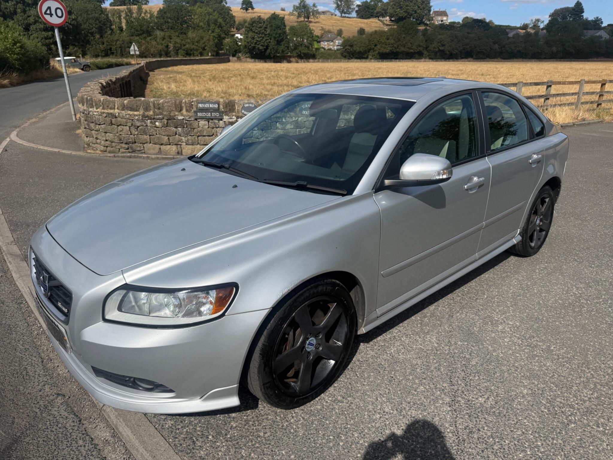 Volvo S40