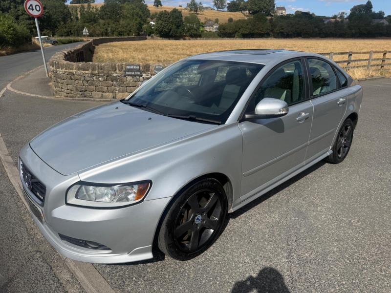 Volvo S40