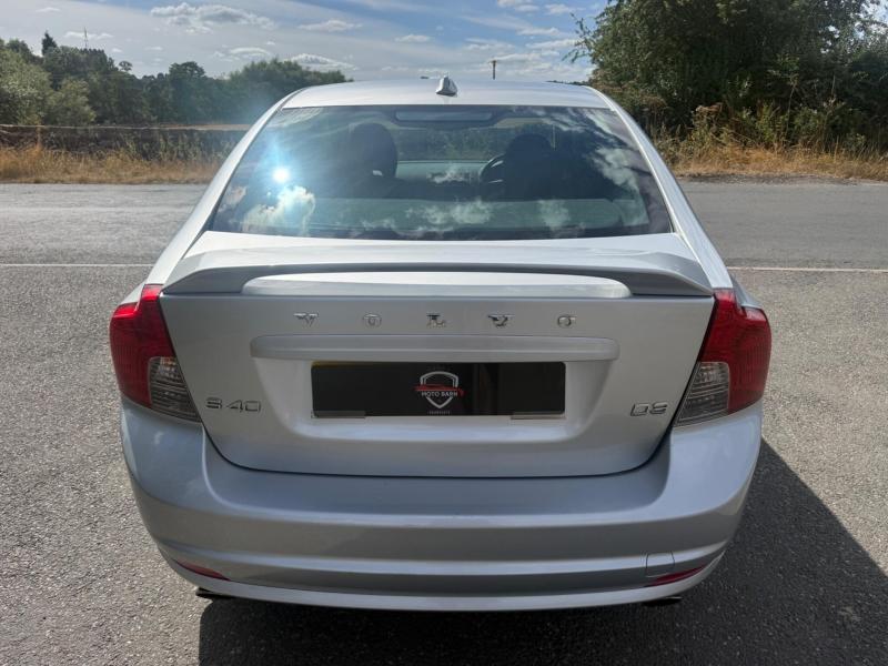 Volvo S40