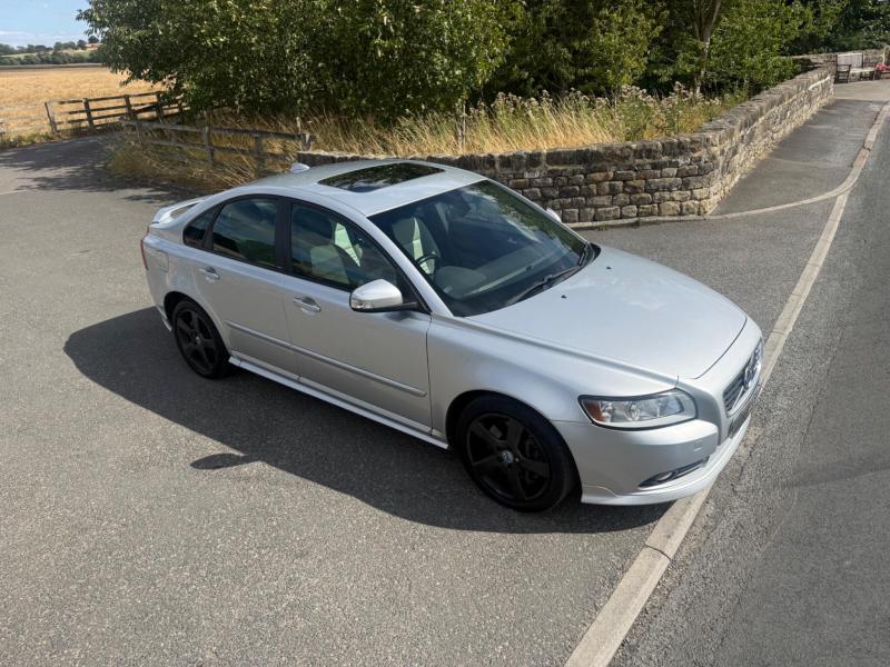 Volvo S40