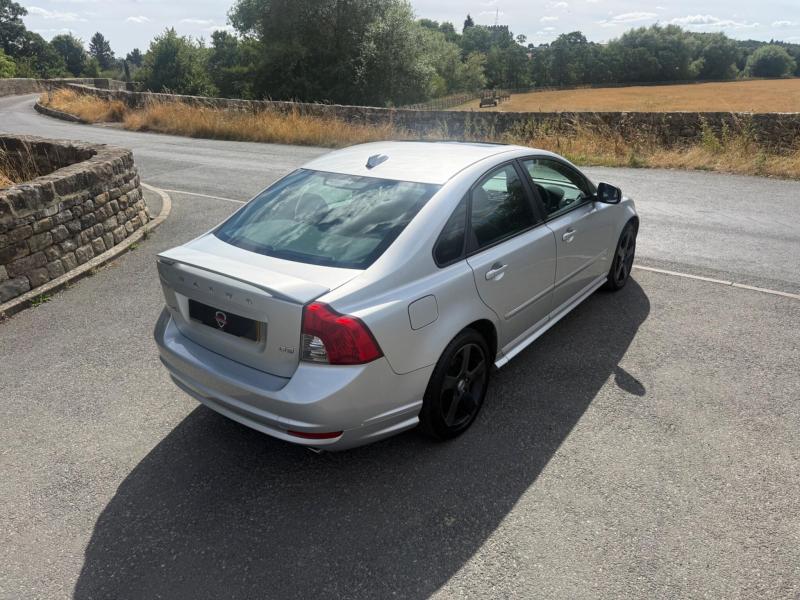 Volvo S40